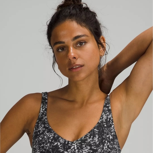 Lululemon Align Tank - Picture 3 of 8